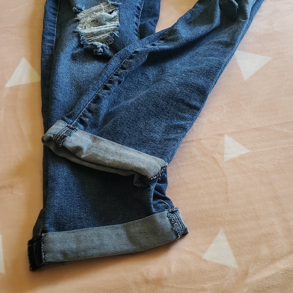 Size 8 Never Worn Boyfriend Jeans - Picture 5 of 5